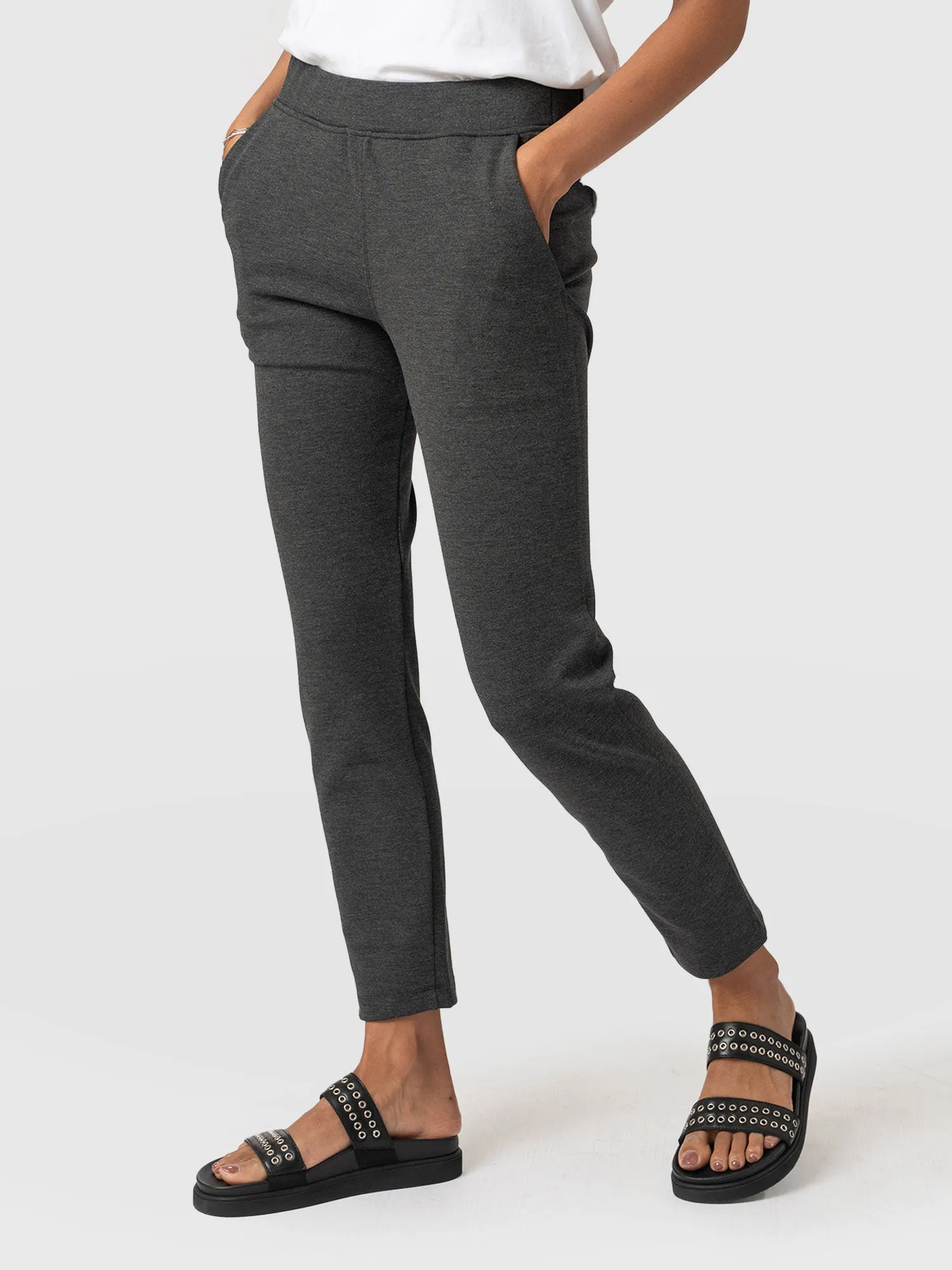 Finsbury Pant - Charcoal