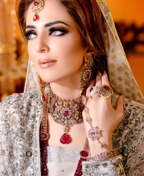 The Ferdoz - Antique Style Bridal Jewellery Set